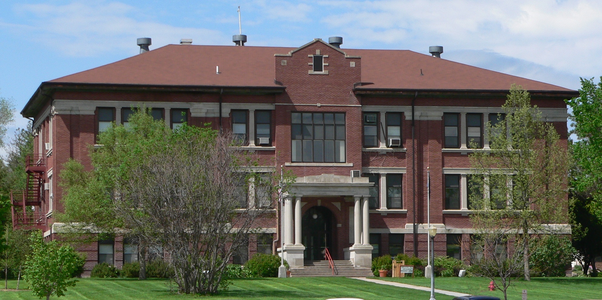 Eminent Education Institute